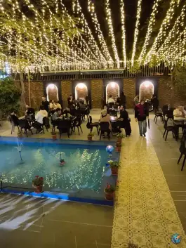 عکس عمارت دیمورا 9