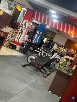 عکس باشگاه بدنسازی ستاره پارس 6
