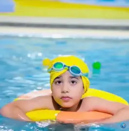 عکس استخر مادر و کودک آنیل 2
