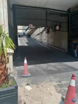 عکس پارکینگ طبقاتی مجتمع ظفر 2