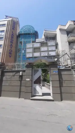 ساختمان پزشکان ۹۵