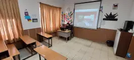 عکس دبستان دوره دوم آینده سازان برتر ۱ 2