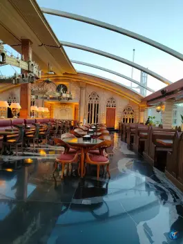 کافه رستوران دیورسو