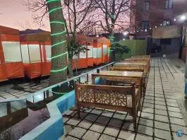 عکس باغچه رستوران عمارت وردیج 6