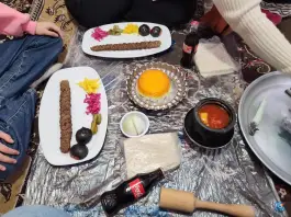 عکس باغچه رستوران عمارت وردیج 7