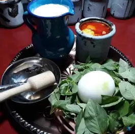 عکس باغچه رستوران عمارت وردیج 9