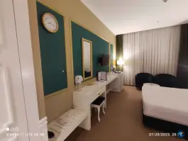 عکس هتل امپراطور 3