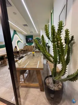 عکس مجموعه غذایی شاهان 7