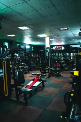 عکس باشگاه بدنسازی آقایان ایرمان 4