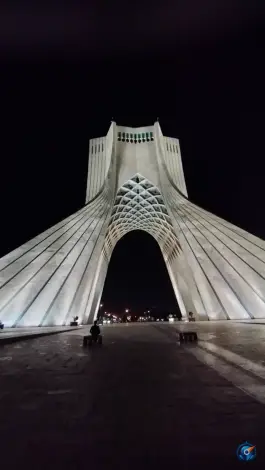 عکس برج میدان آزادی 8
