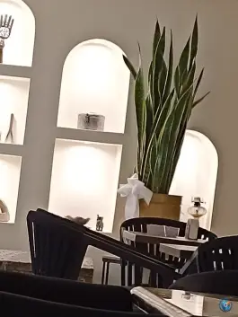 عکس کافه و رستوران هیچ 3