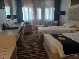 عکس هتل هویزه 8