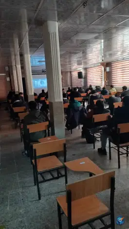 عکس دبیرستان پسرانه علامه حلی ۱۰ 6