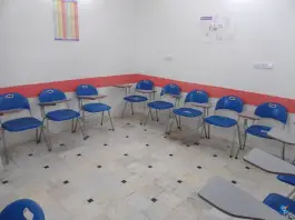 عکس آموزشگاه زبان پویان 5