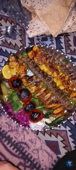 عکس رستوران بزرگ عالیجناب در دروازه ری قم 5