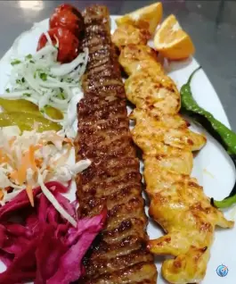 عکس رستوران بزرگ عالیجناب در دروازه ری قم 7
