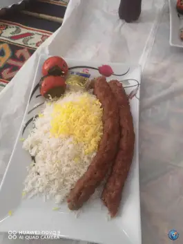 عکس کبابی جنت آباد؛ طعم اصیل غذاهای سنتی در روستای جنت آباد قم 2