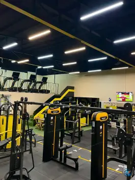 عکس باشگاه بدنسازی مهیمن در محله توپخانه اصفهان 4