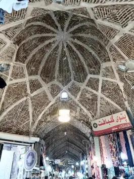 عکس راسته بازار تاریخی نظمی افشار 2
